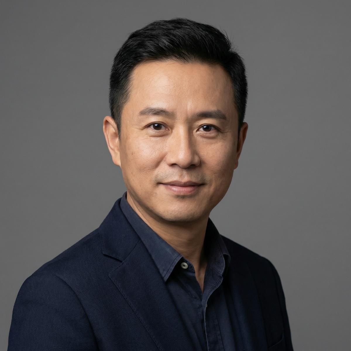 国产自拍导演顾问陈志远